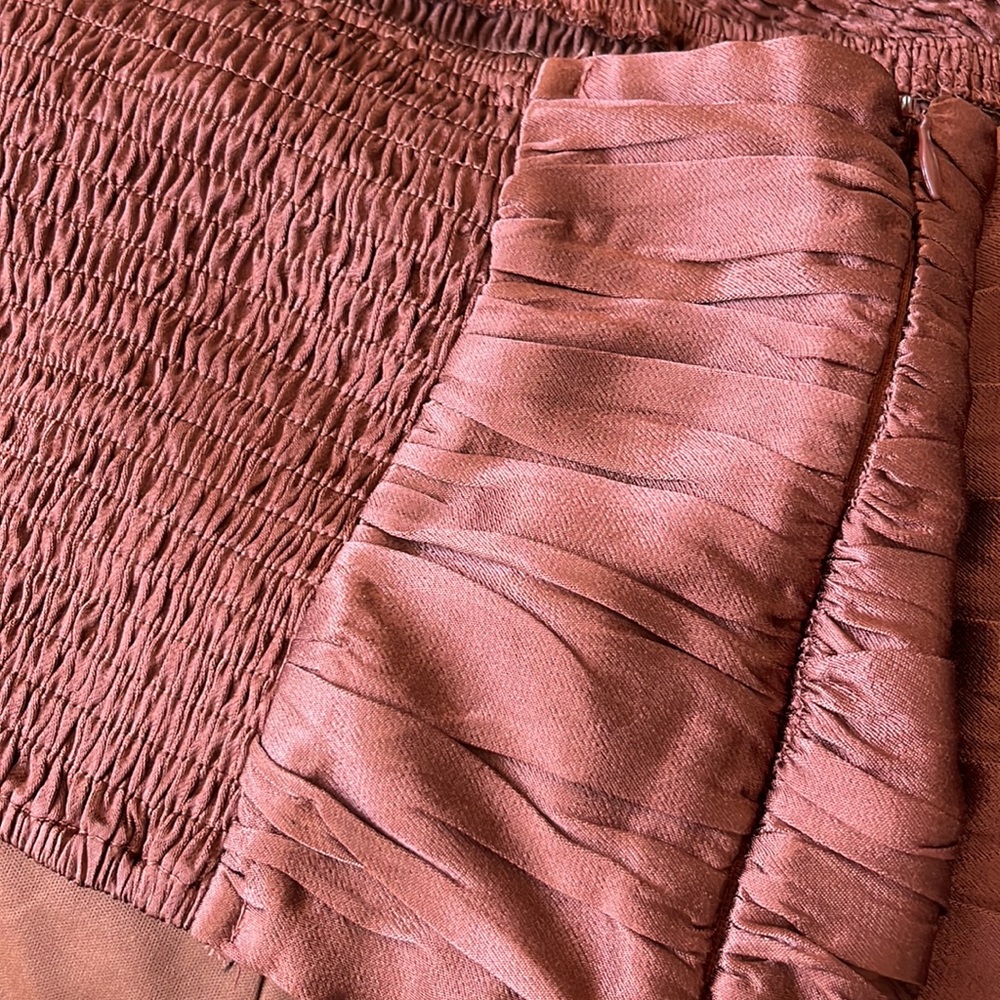 NWT ASTR Top in Rust - Picture 7 of 8